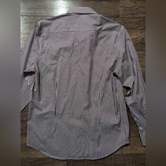Robert Graham Luther Dress Shirt Men XL Burgundy Stripe Button Long Sleeve NWT - Picture 12 of 16